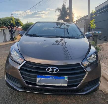 HYUNDAI HB20 1.0 COMFORT 12V FLEX 4P MANUAL HYUNDAI HB20 1.0 COMFORT 12V FLEX 4P MANUAL